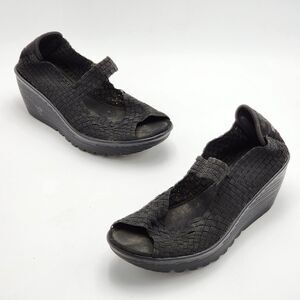 Skechers Memory Foam Woven Slip On Wedges Shoes Black Size 9.5